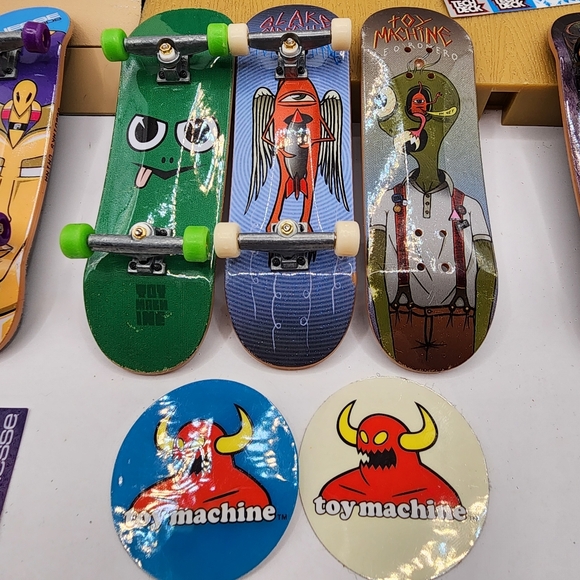 Tech Deck Lot Fingerboard Ramps Stickers Toy Machine SK8MAFIA Finesse Skate - Picture 3 of 7